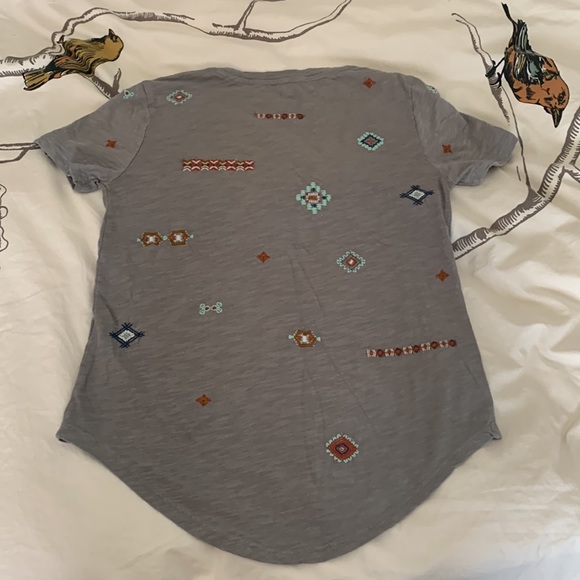 Lucky Brand embroidered tshirt - Picture 4 of 4